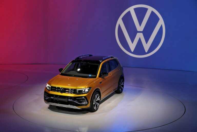 volkswagen-india-unit-faces-$1.4-billion-tax-evasion-notice